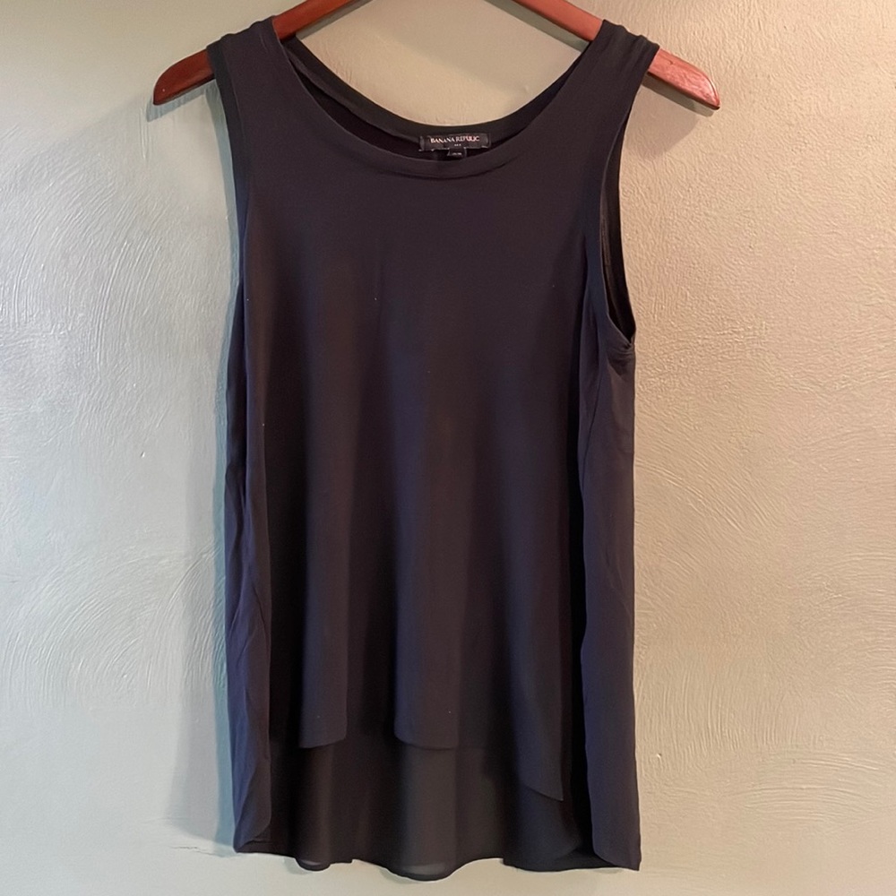 Banana Republic Sleeveless Blouse